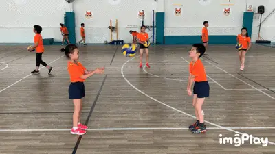 巴甲末轮赛前，内马尔获赠桑托斯生涯150球纪念品