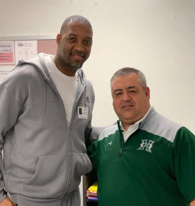 洛国富在离 洛国富在离